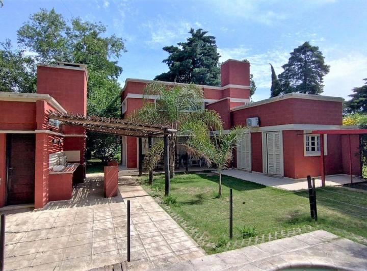 Quinta vacacional · 1m² · 3 Ambientes · 1 Cochera