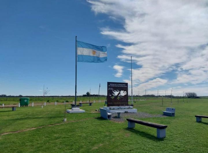 Terreno · 300m²