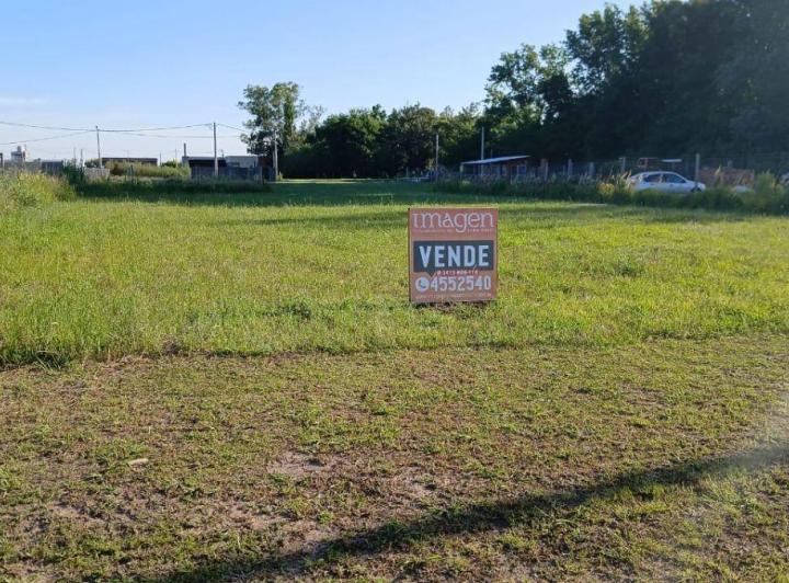 Terreno · 450m²