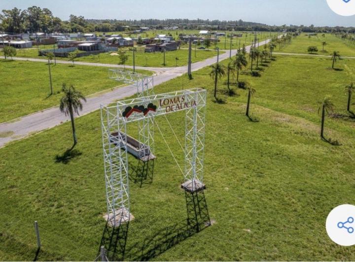 Terreno · 300m²