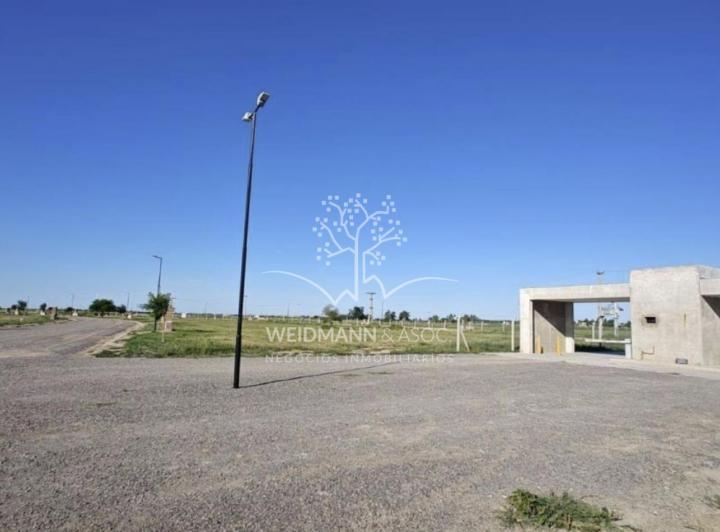 Terreno · 1050m²