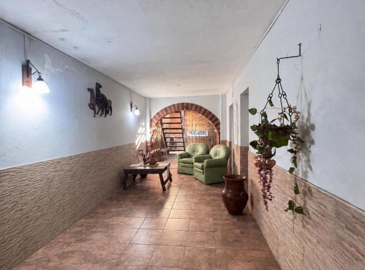 Casa · 186m² · 7 Ambientes · 2 Cocheras