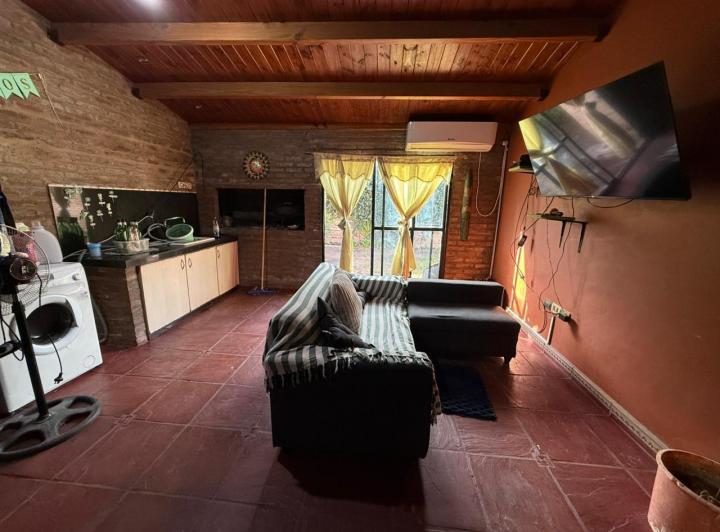 Casa · 4 Ambientes · 1 Cochera