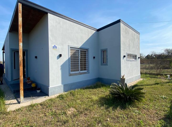 Casa · 104m² · 8 Ambientes · 1 Cochera