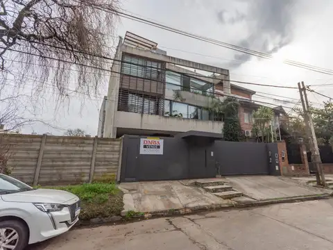PH en Venta en La Lucila Libertador / Río, La Lucila