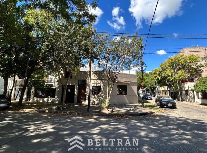 Casa · 140m² · 4 Ambientes · 1 Cochera