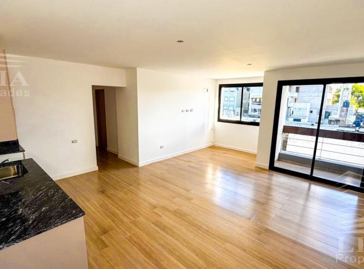 Departamento · 63m² · 4 Ambientes · 1 Cochera