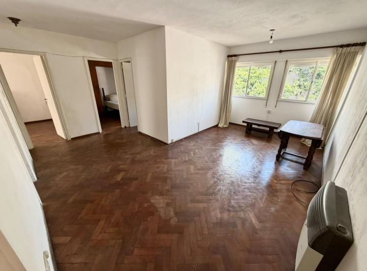 Departamento · 80m² · 7 Ambientes