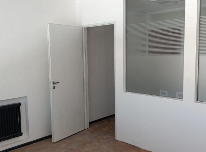 Oficina comercial · 43m² · 1 Cochera