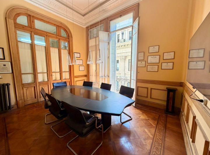 Oficina comercial · 267m² · 9 Ambientes