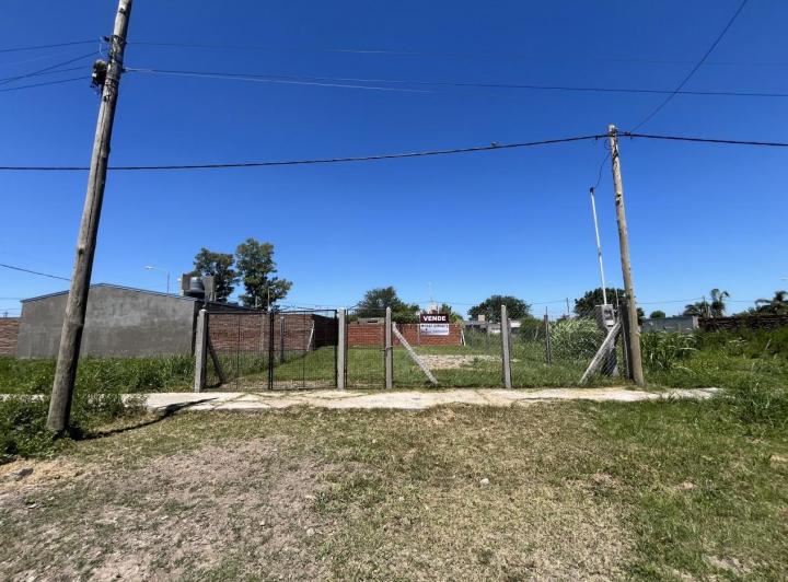 Terreno · 300m²