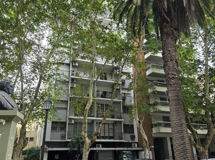 Departamento · 95m² · 5 Ambientes · 1 Cochera
