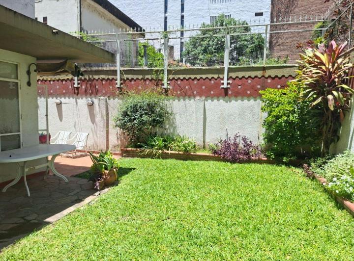 Casa · 120m² · 7 Ambientes · 1 Cochera