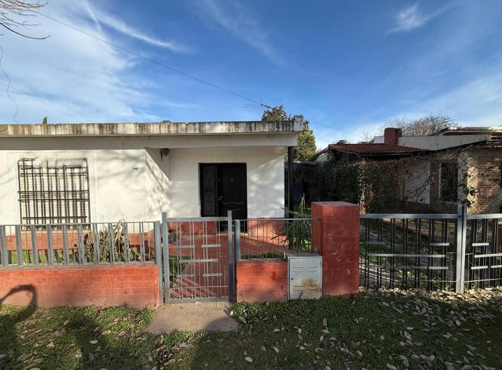 Casa · 65m² · 3 Ambientes · 1 Cochera