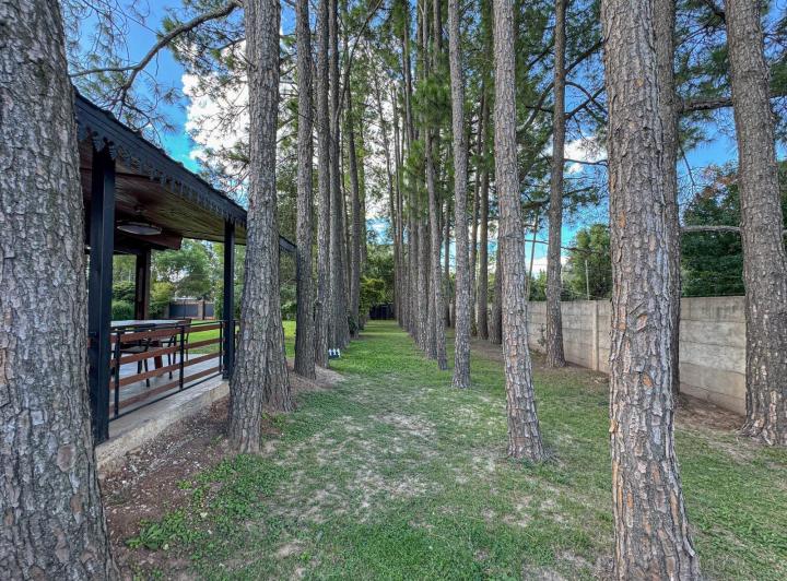 Casa · 140m² · 6 Ambientes · 2 Cocheras