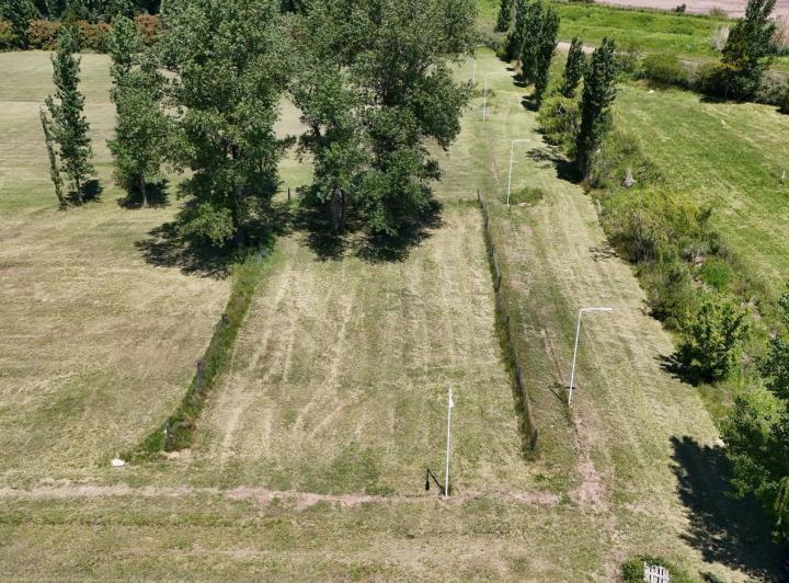 Terreno · 703m²
