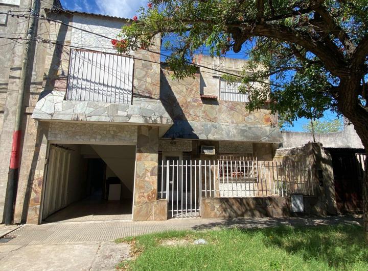 Departamento · 278ha · 8 Ambientes · 1 Cochera