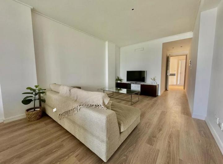 Departamento · 90m² · 4 Ambientes · 1 Cochera