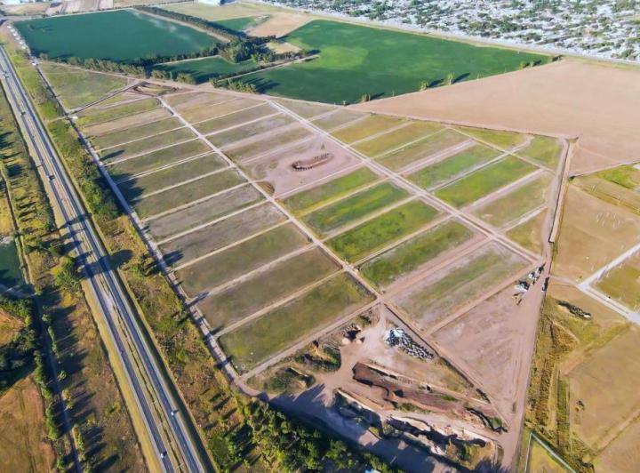 Terreno · 300m²
