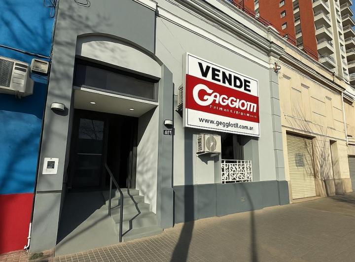 Local comercial · 133m²