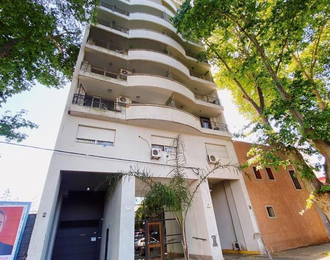 Departamento · 60m² · 4 Ambientes · 1 Cochera