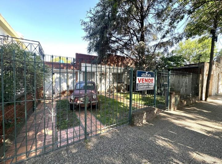 Terreno · 239m² · 5 Ambientes · 2 Cocheras