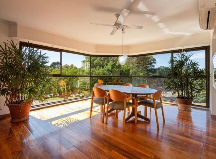 Departamento · 153m² · 7 Ambientes · 1 Cochera