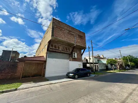 Galpón en Alquiler en Remedios de Escalada, Partido de Lanús