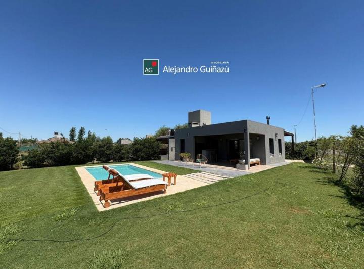 Quinta vacacional · 32m² · 1 Ambiente · 1 Cochera