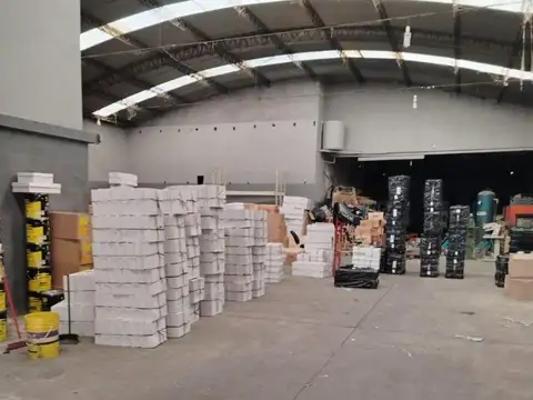 Galpón en Alquiler en Lomas del Mirador, Partido de La Matanza