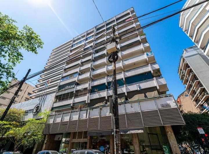 Departamento · 156m² · 5 Ambientes · 1 Cochera