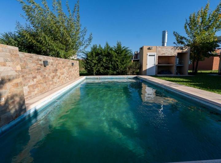 Casa · 160m² · 5 Ambientes · 2 Cocheras