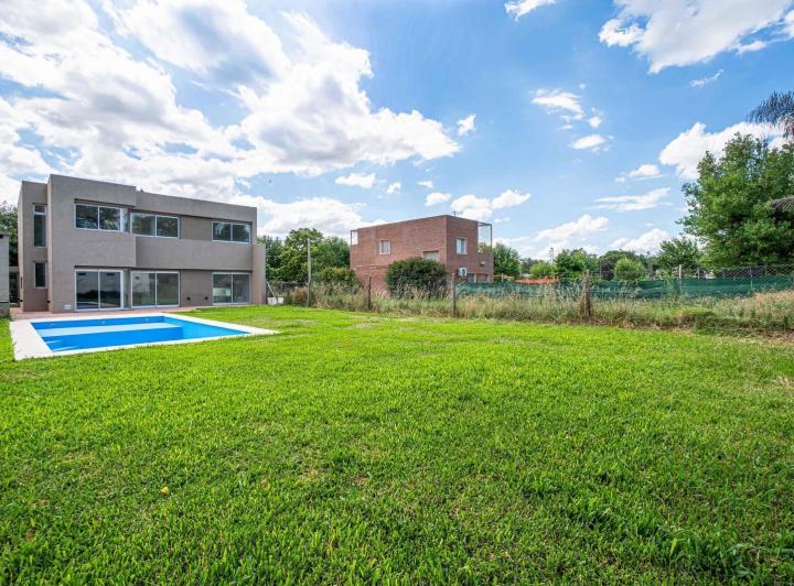 Casa · 133m² · 5 Ambientes