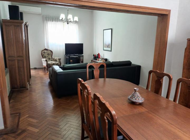 Casa · 194m² · 5 Ambientes