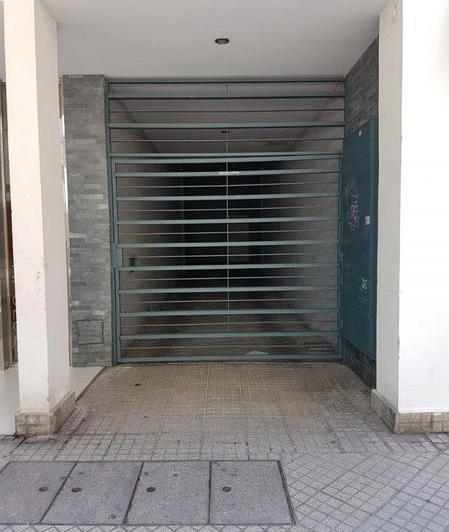 Garage · 75m² · 1 Ambiente · 4 Cocheras