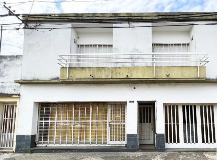 Casa · 287m² · 3 Dormitorios · 1 Cochera