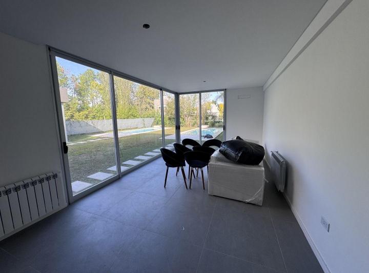 PH · 127m² · 4 Ambientes · 2 Cocheras