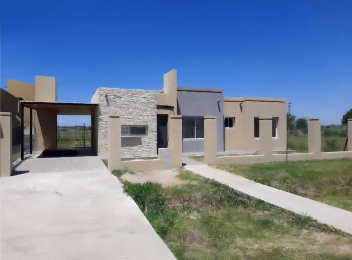 Casa · 110m² · 4 Ambientes · 1 Cochera