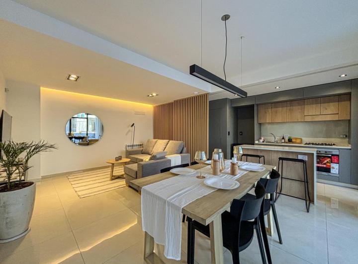 Casa · 104m² · 4 Ambientes · 1 Cochera