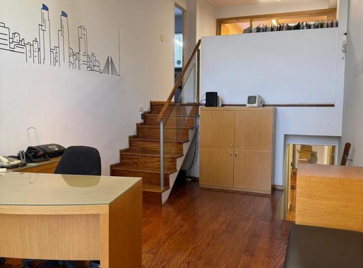 Oficina comercial · 93m² · 5 Ambientes