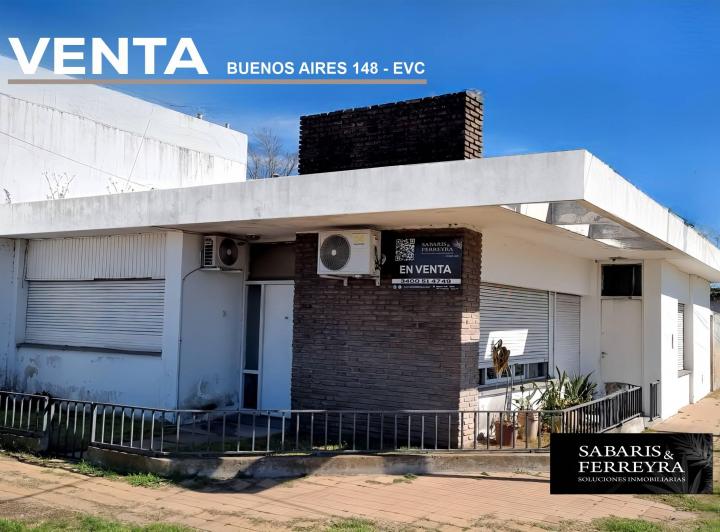 Casa · 182m² · 5 Ambientes · 1 Cochera