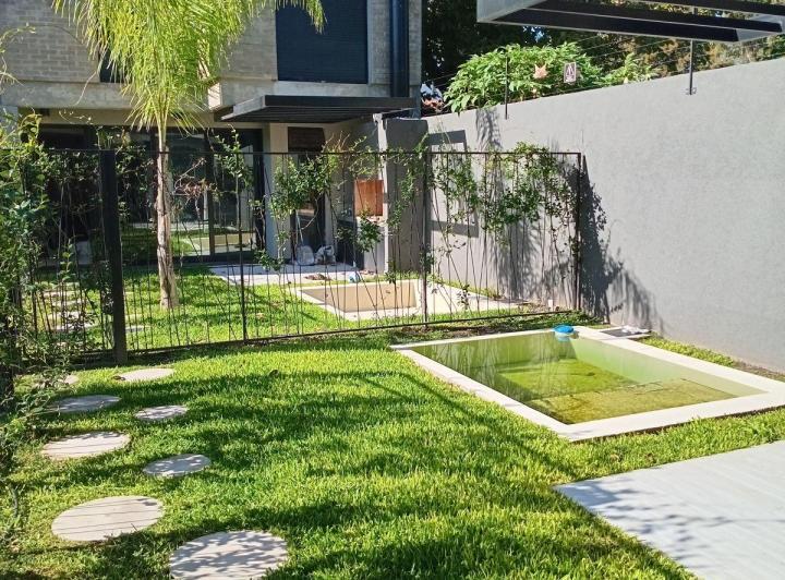 Casa · 131m² · 4 Ambientes · 1 Cochera