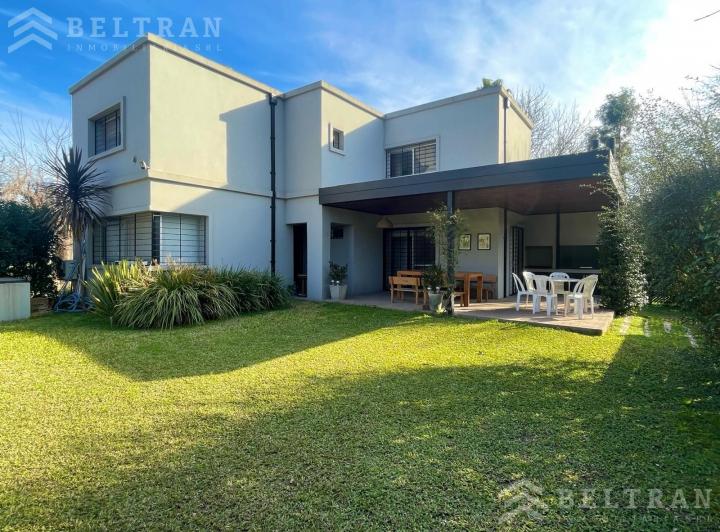 Casa · 145m² · 5 Ambientes