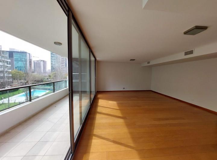 Departamento · 135m² · 5 Ambientes · 1 Cochera