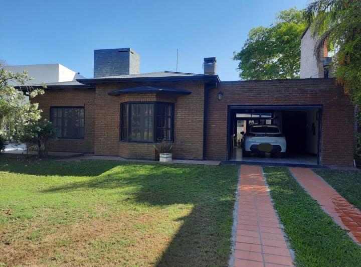 Casa · 160m² · 3 Ambientes · 3 Cocheras