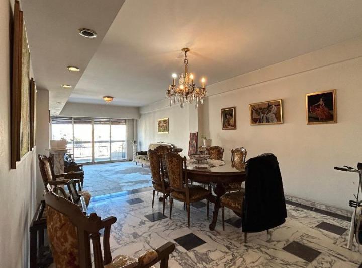 Departamento · 175m² · 5 Ambientes · 1 Cochera