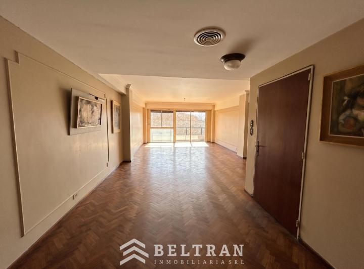 Departamento · 165m² · 7 Ambientes · 1 Cochera