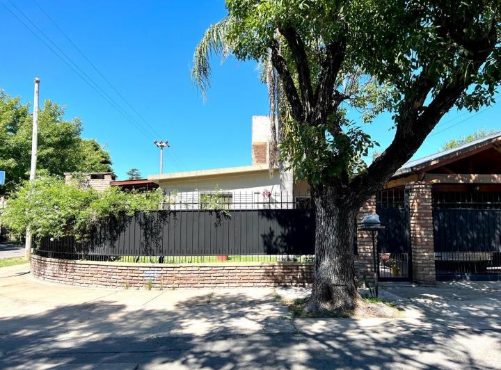 Casa · 143m² · 3 Dormitorios