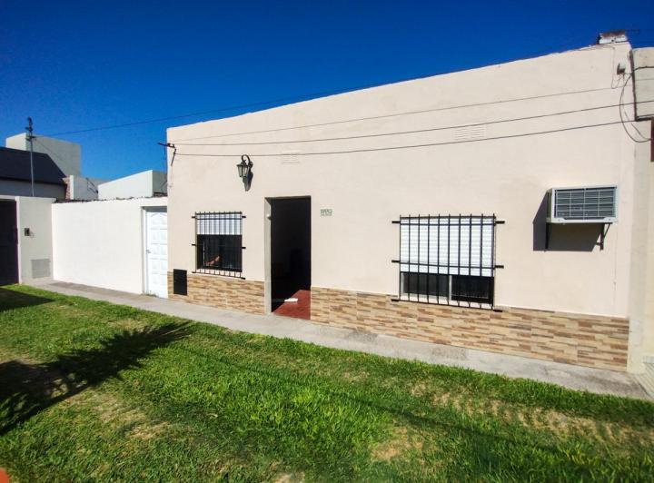 Casa · 79m² · 3 Ambientes · 1 Cochera