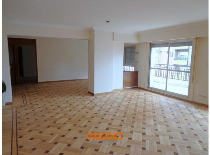 Departamento · 184m² · 5 Ambientes · 1 Cochera